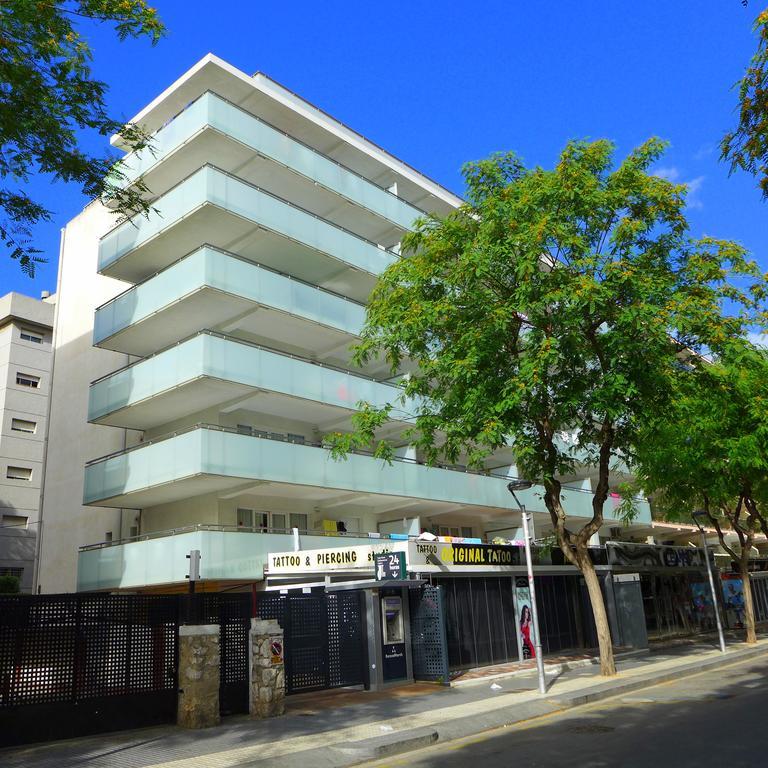 Goya Apartments Салоу Екстериор снимка